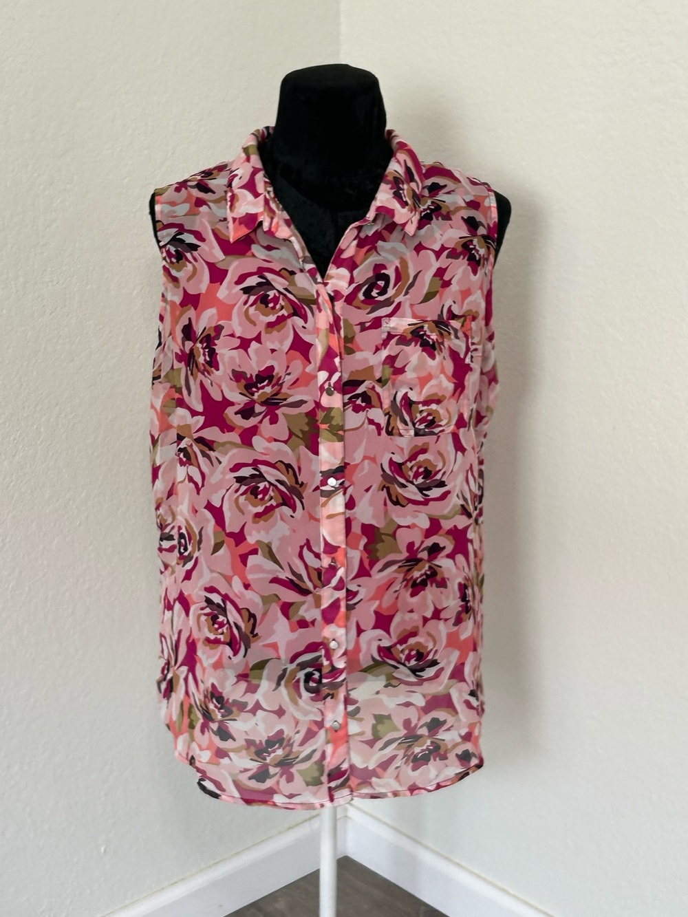 Liz Claiborne Pink Floral Sleeveless Button Front Blouse With Cami Size XL